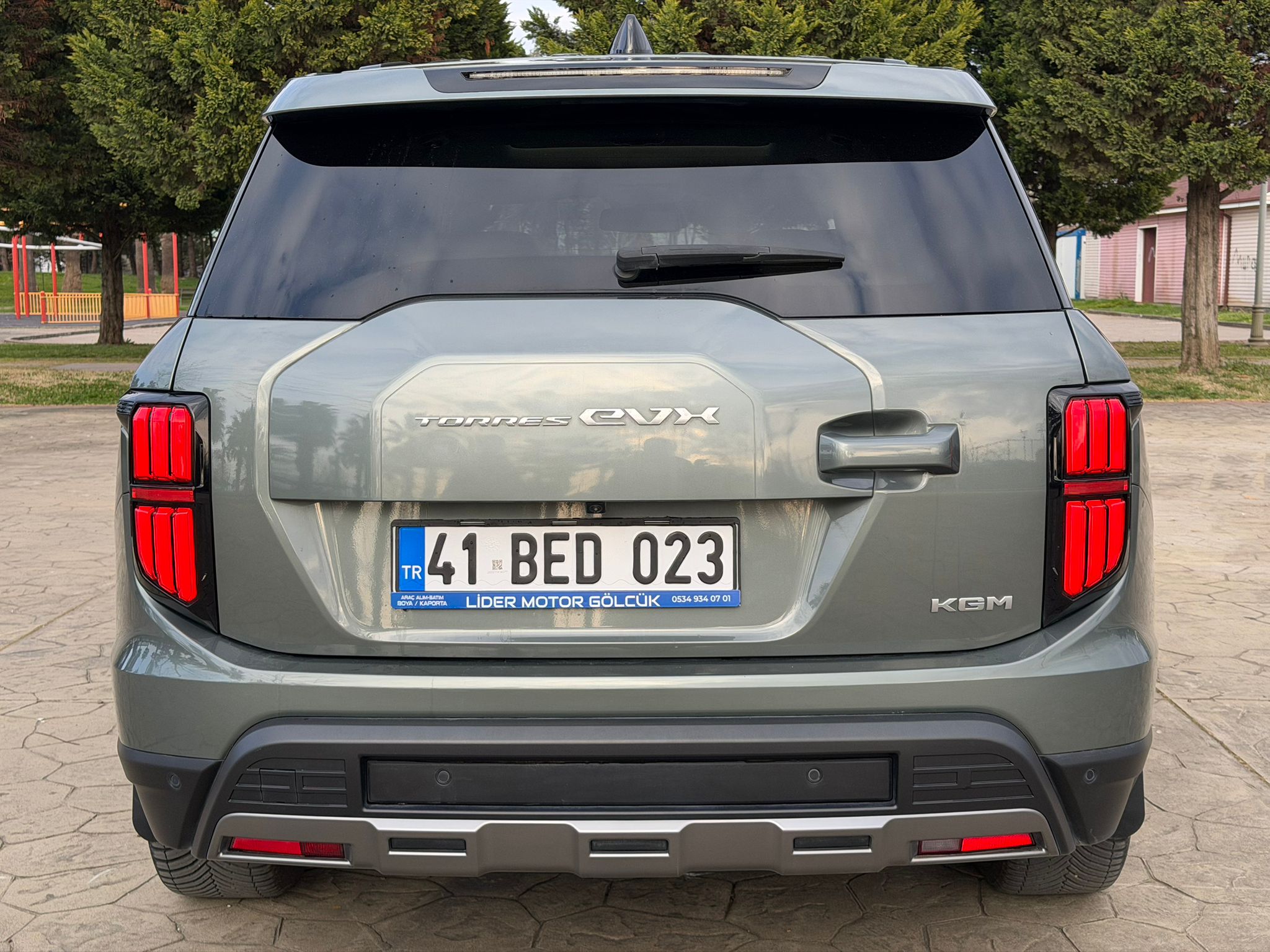 2024 KGM Torres EVX 27.000KM 2 Parça Lokal Boya Hatasız Ayarında