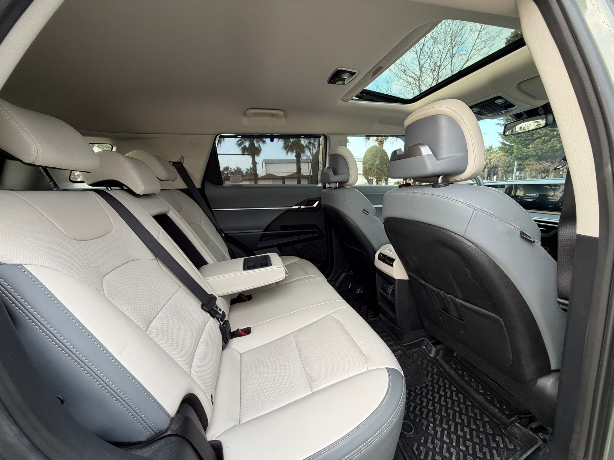 2024 KGM Torres EVX 27.000KM 2 Parça Lokal Boya Hatasız Ayarında