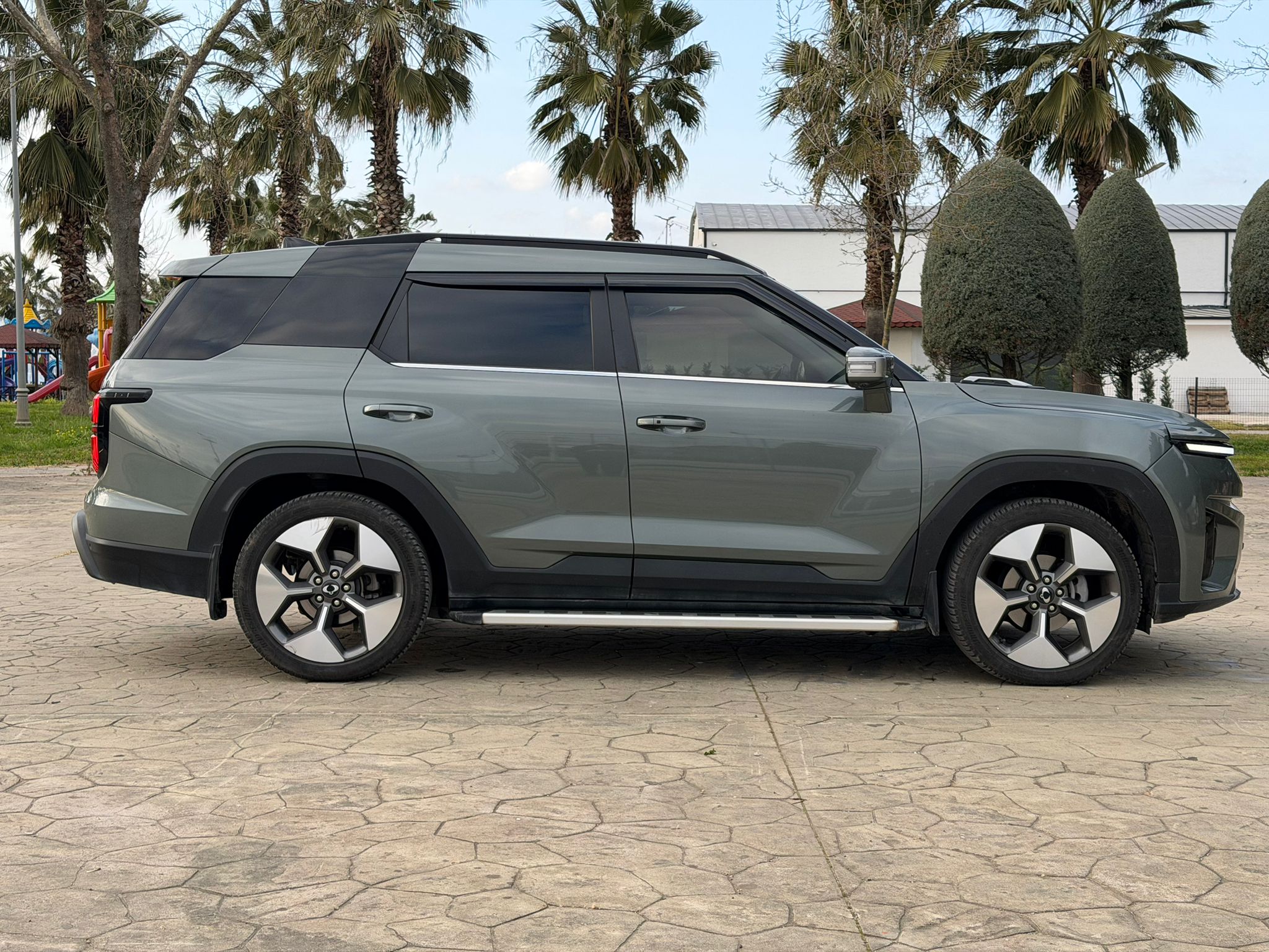 2024 KGM Torres EVX 27.000KM 2 Parça Lokal Boya Hatasız Ayarında