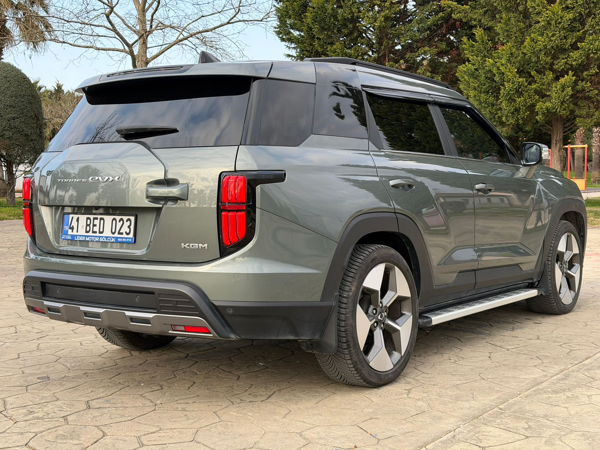 2024 KGM Torres EVX 27.000KM 2 Parça Lokal Boya Hatasız Ayarında