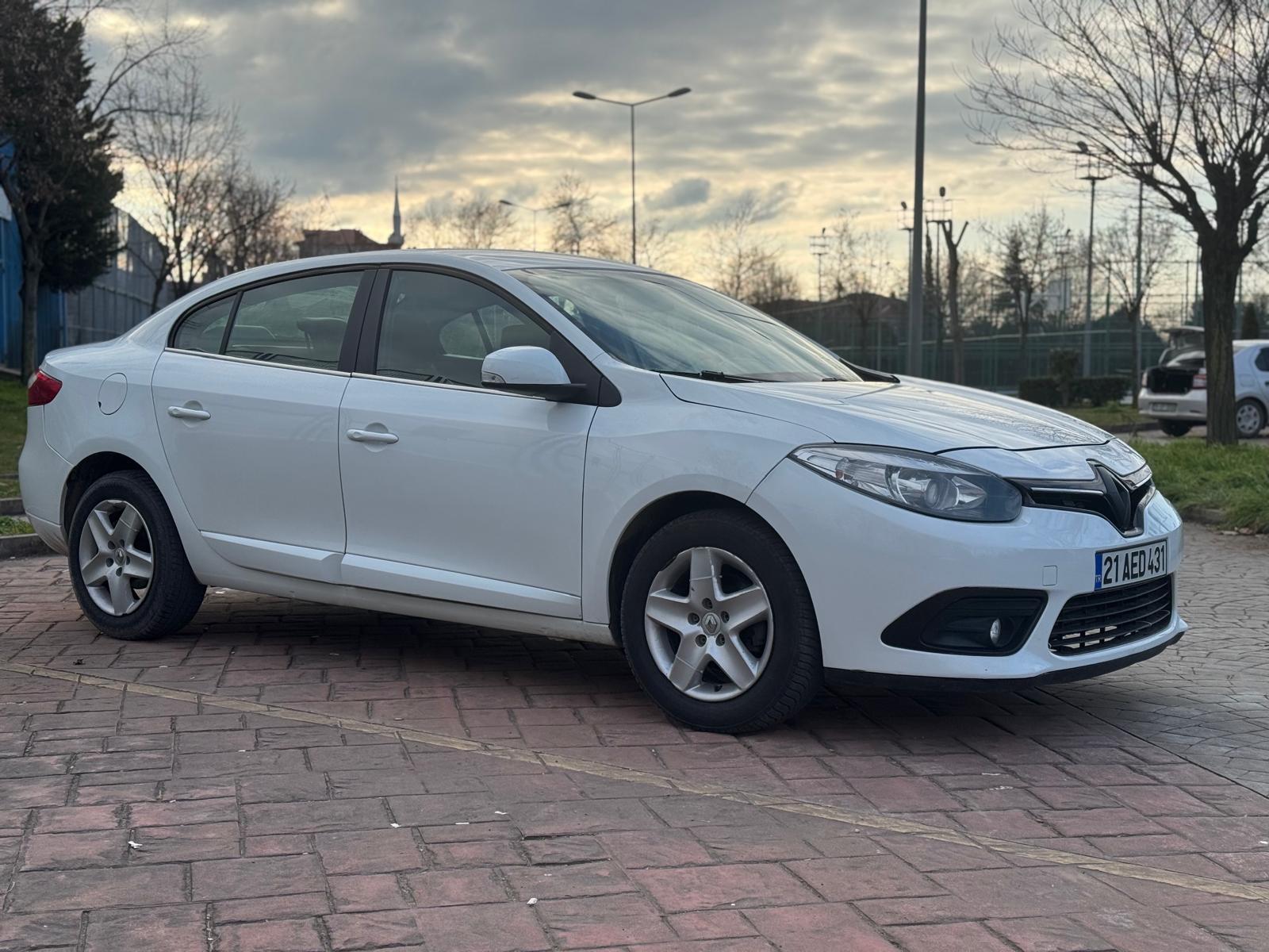 2015 Renault Fluence 1.5 dCi EDC | Otomatik | %20 KDV Faturalı | Hatasız - Bakımlı